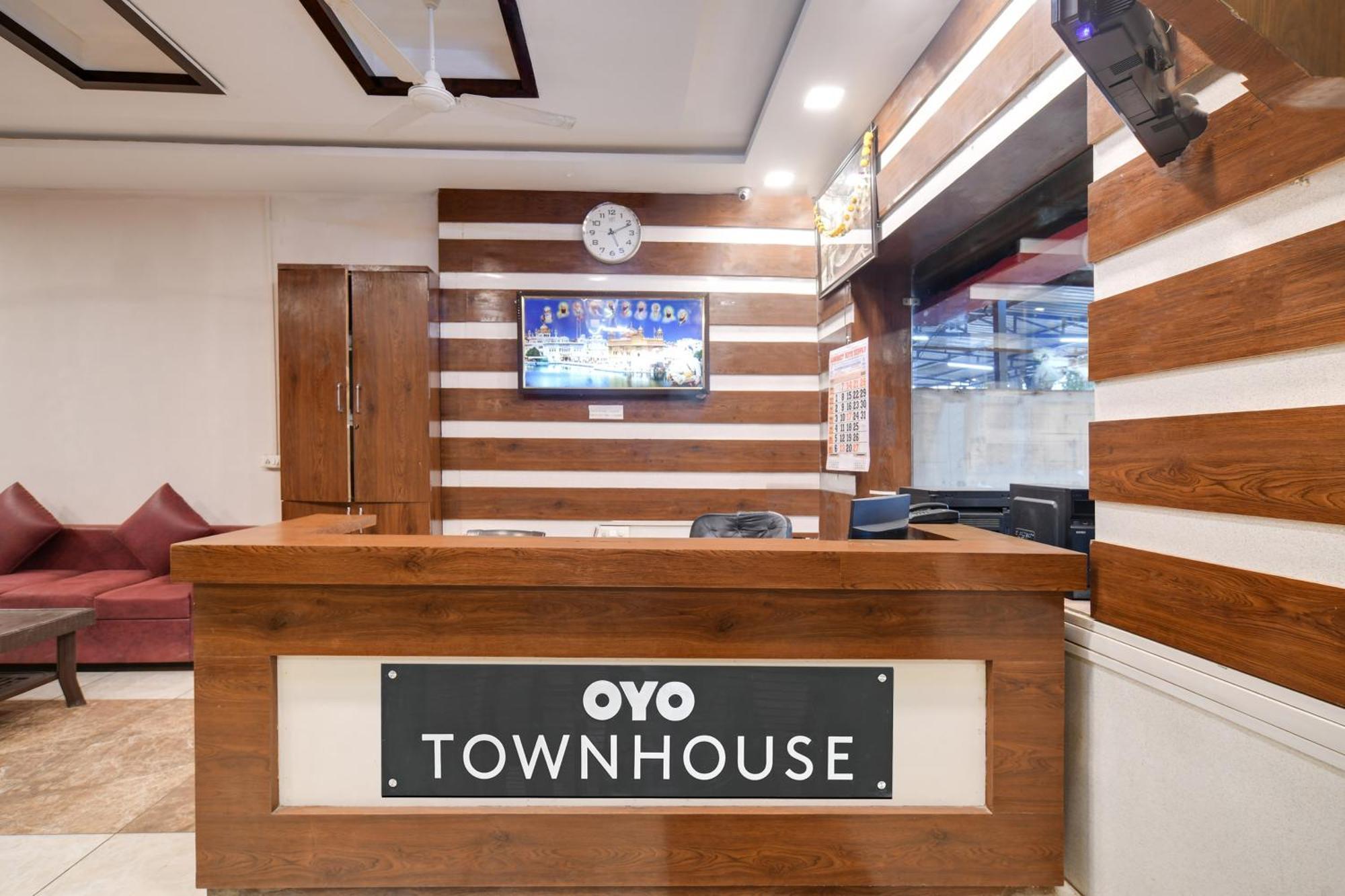 Townhouse Prime Stay Indore Dış mekan fotoğraf